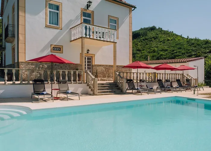 Palacete Do Guerreiro Charme & 5* オリヴェイラ・ド・オスピタル